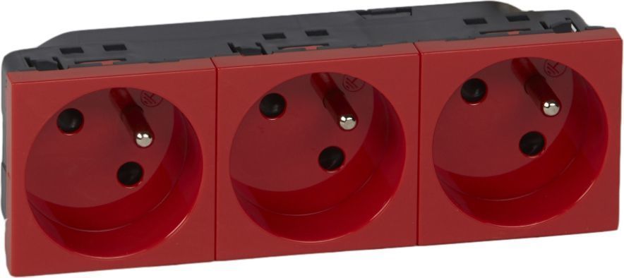 077173 Sistem Armada 3x2P+T Fransız standardı(UPS) priz - 45